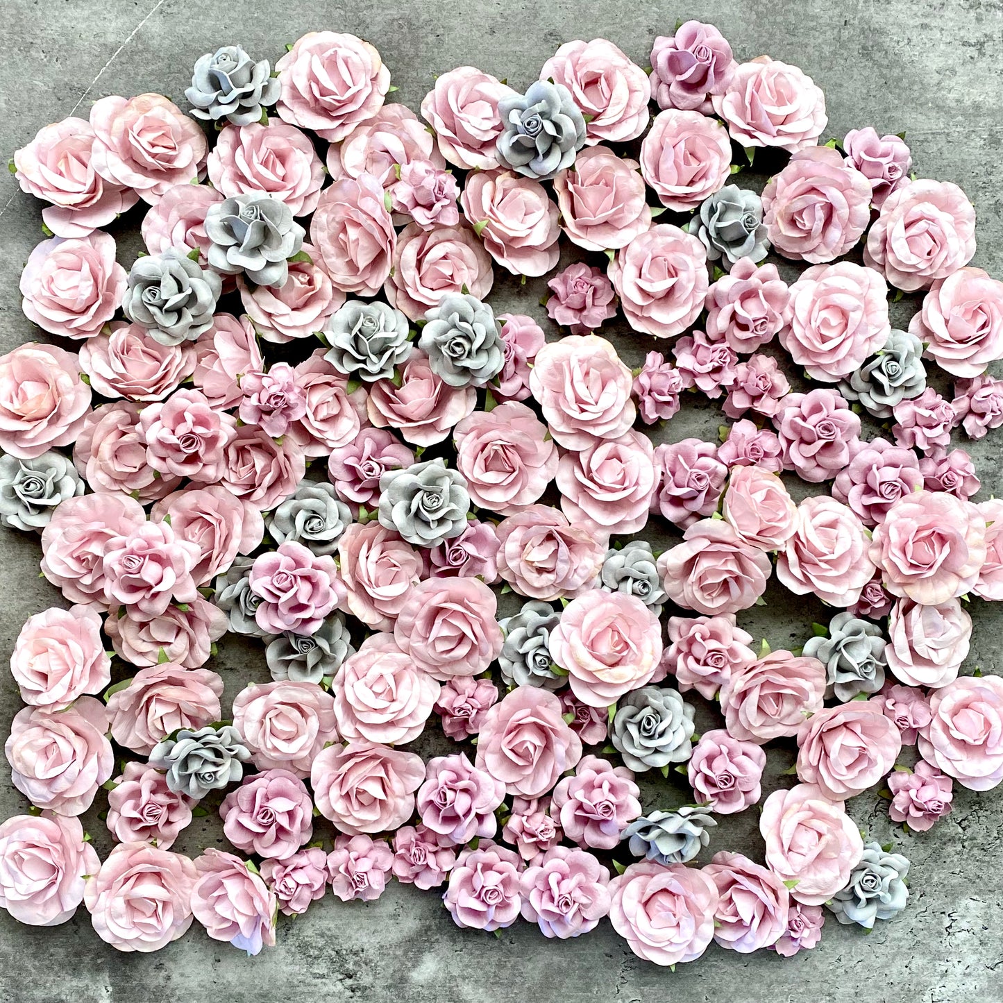 Wedding Flower Craft Kit | 100 Light Purple + Silver Paper Flowers