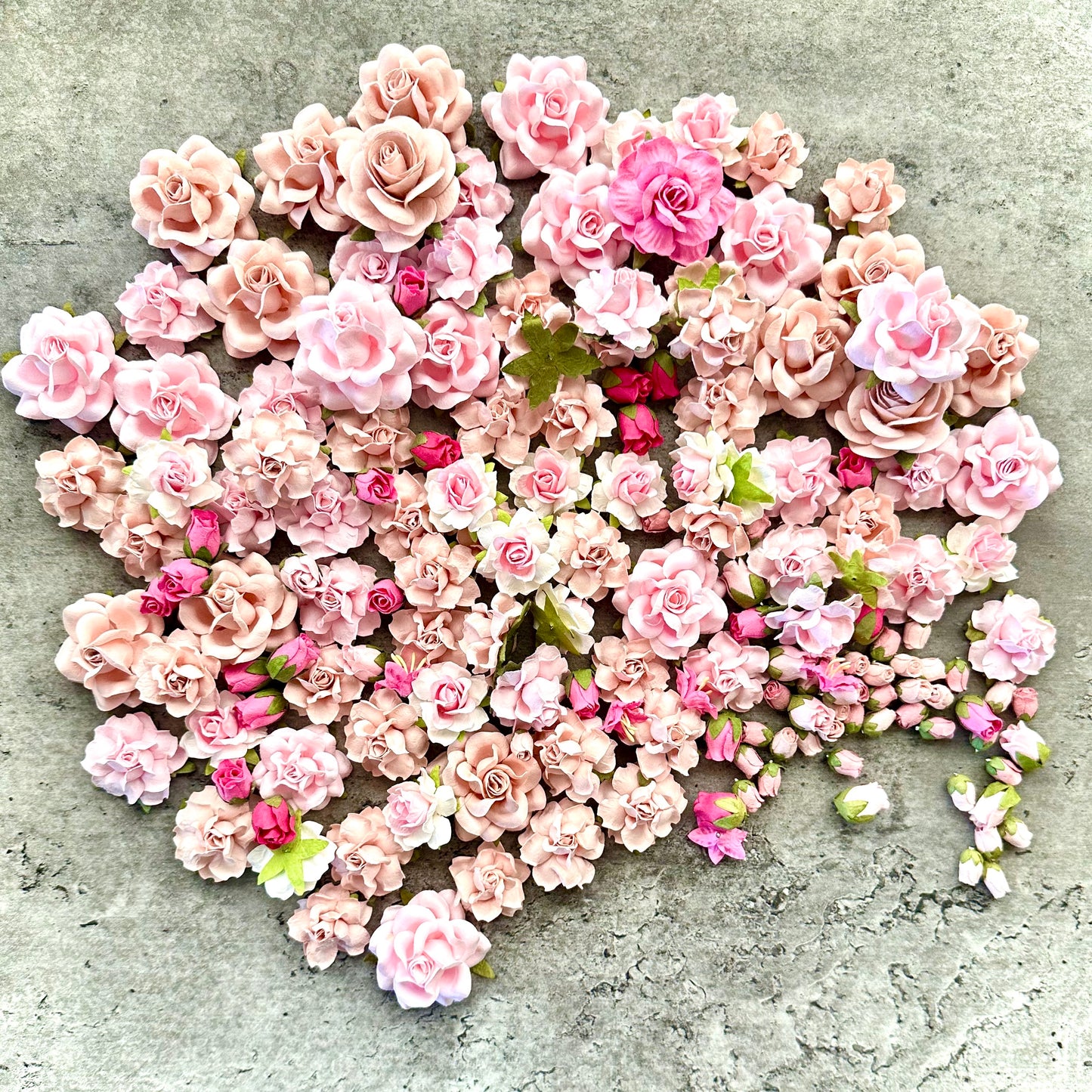 Wedding Flower Craft Kit | 100 Pink Paper Flowers