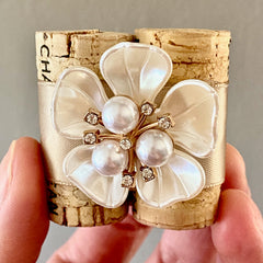 hibiscus place card holder